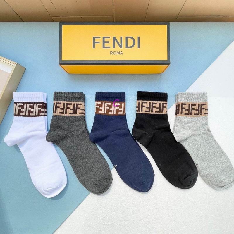 Fendi socks (6)